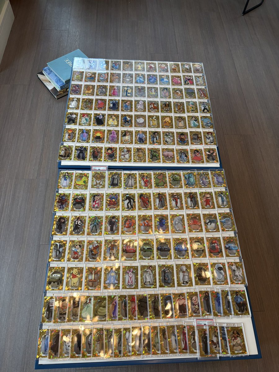 Schwartzcards2's tweet photo. Hobby fam, find me a better complete set, I dare you:

@CardPurchaser https://t.co/Un8yLMqiPb