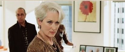 así estoy viendo la decoración de la casa de este año y los participantes medio pelo que hay #granhermano