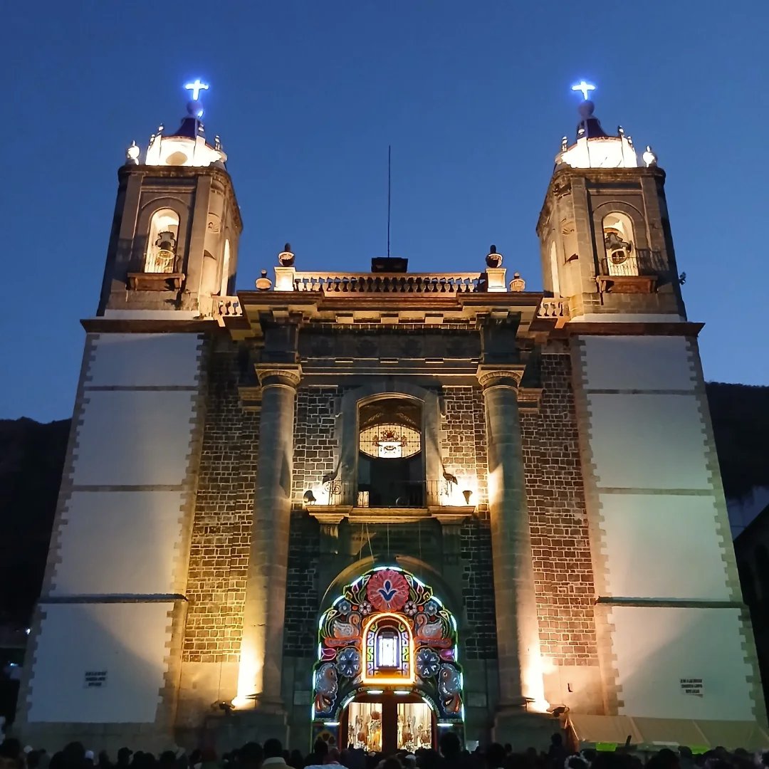 CHALMA's tweet photo. #CHALMA #SenderosDeLuz #SantuariosDeFe https://t.co/kwhOJQzUBn
