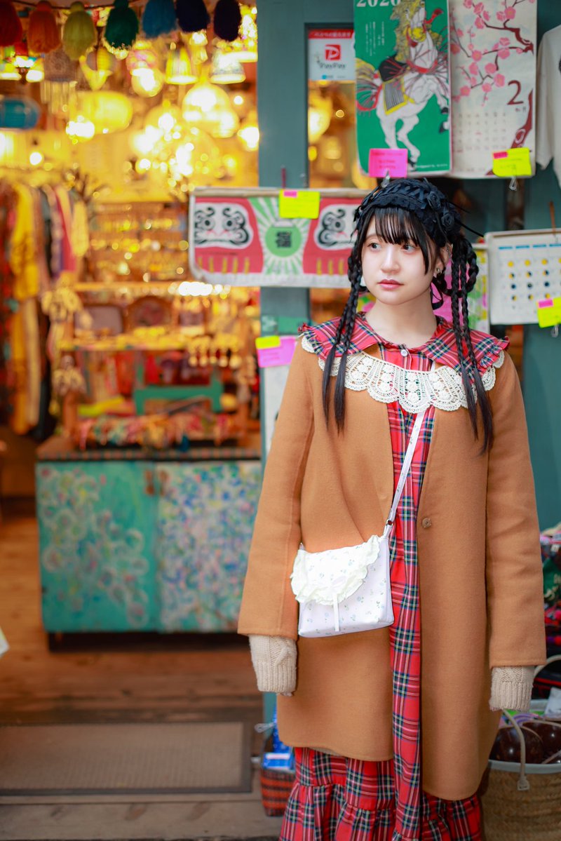 寄り道」 EOS R6markⅡ EF50mm F1.4 USM GODOX V100-C #細雪しゅか