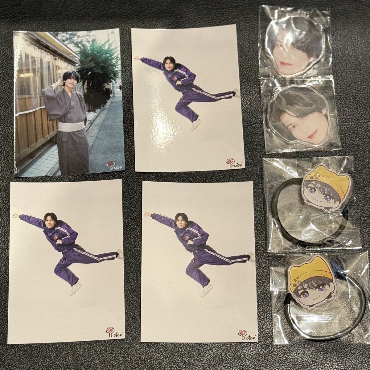 Protea* グッズ
【譲】画像

【求】買取
生写真1枚340円 3枚1000円
トレカ 1枚500円
グッズ 1000円

本日会場いるので手渡しできます！お気軽にお声がけください🙂‍↕️🙌