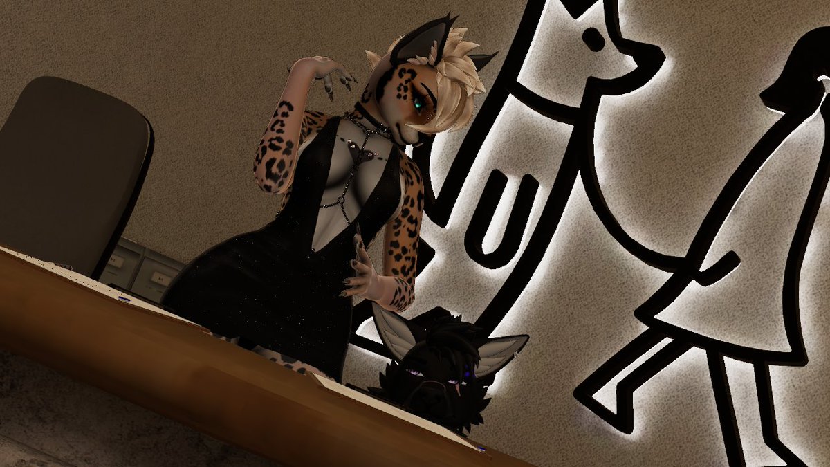 Katgirlangel's tweet photo. When you forget to give the doggo treats. Thanks for the funny pic Lunar!

📸- Me
🐺- @TheLunar_Effect https://t.co/8Hqt7BrK8Z