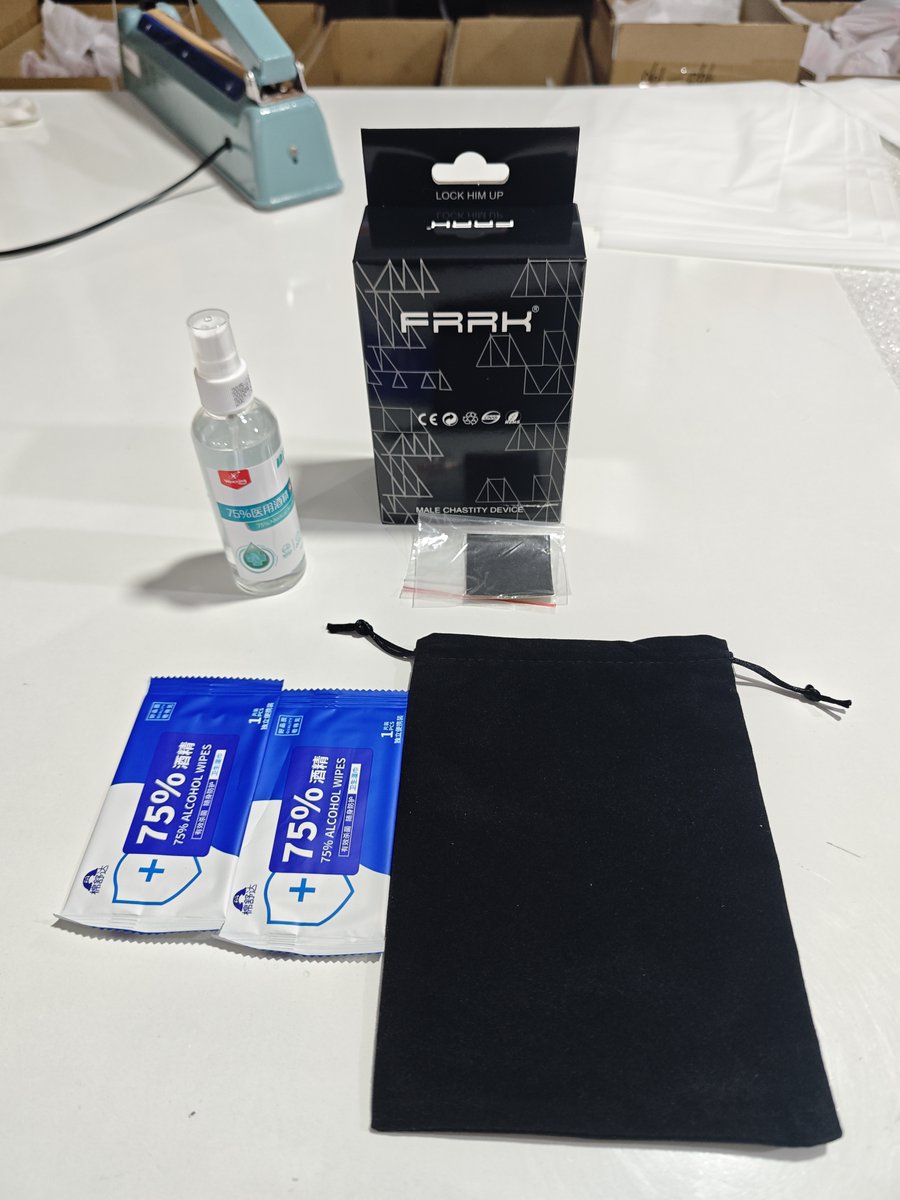 新品贞操锁大概要三月中旬能出来，包括之前说的，戴锁小玩具。