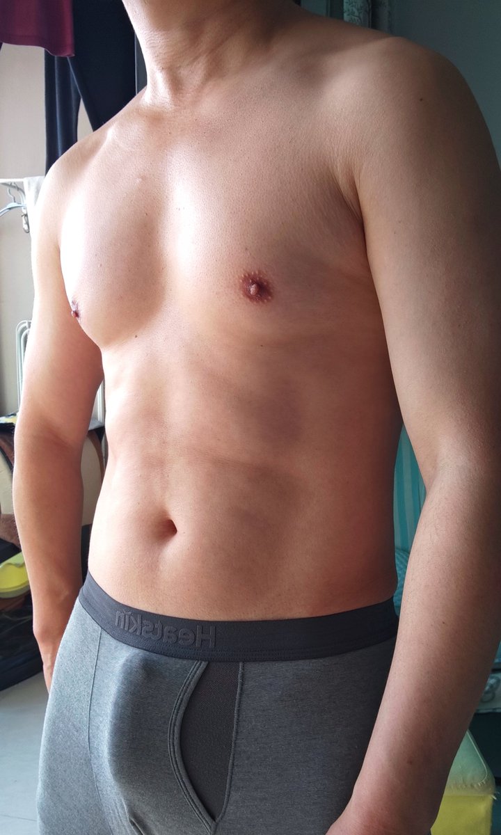 runtony911's tweet photo. out of underwear. https://t.co/sru1MKYsGC