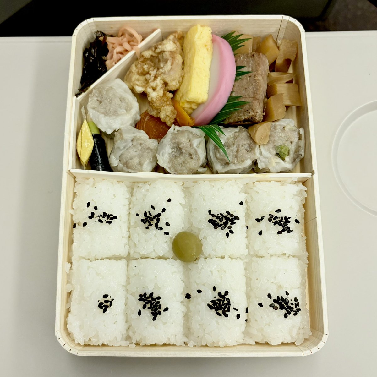 タバティ tweet media