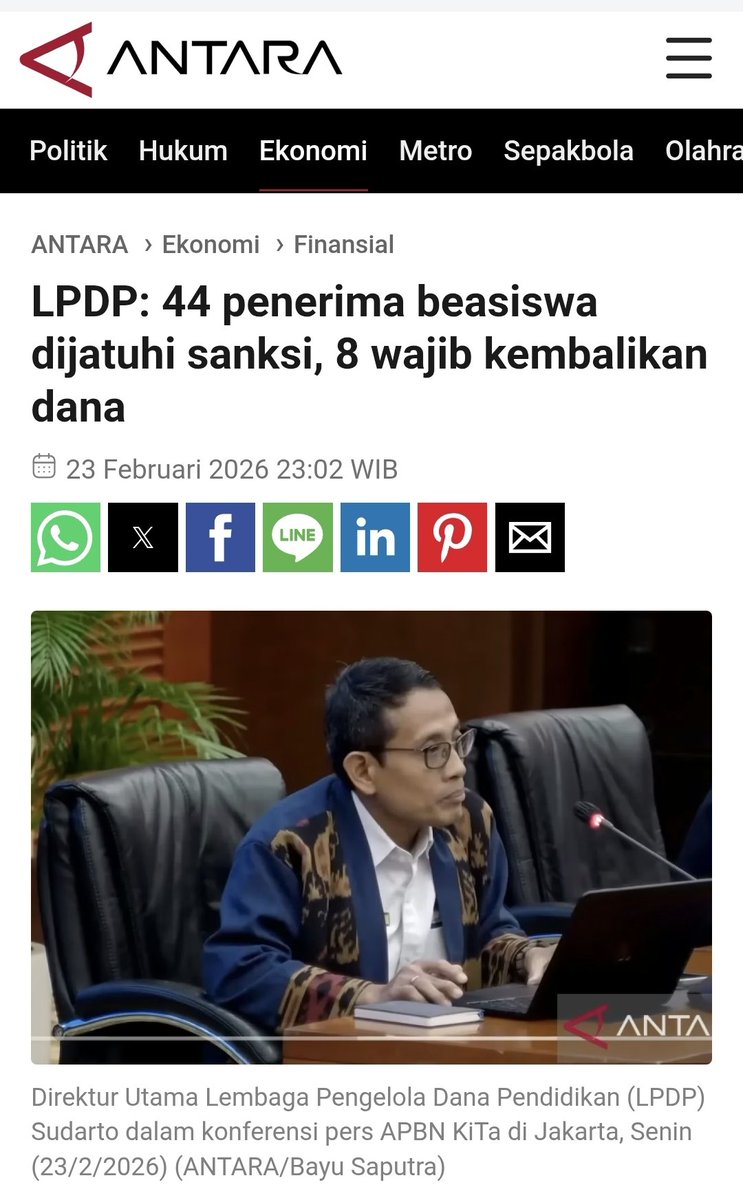 fyiajaa's tweet photo. [LPDP Resmi Jatuhkan Sanksi ke 44 Awardee, 8 Orang Wajib Kembalikan Dana dan Bunganya]

Direktur Utama LPDP, Sudarto, menyebut ada 44 penerima beasiswa LPDP yang kena sanksi karna melanggat kewajiban pengabdian sesuai aturan.

Dari 44 awardee, 8 orang sudah diputuskan wajib mengembalikan dana beasiswa, 36 lainnya masih proses pemeriksaan.

"Kami sudah melakukan penelitian terhadap lebih dari 600 awardee, dan dari jumlah tersebut yang sudah ditetapkan, sanksi termasuk pengembalian 8 orang, 36 lagi sedang dalam proses," kata Sudarto

Sc: Antara News & Tirto
