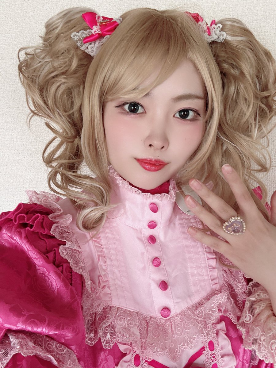 夜道໒꒱ tweet media