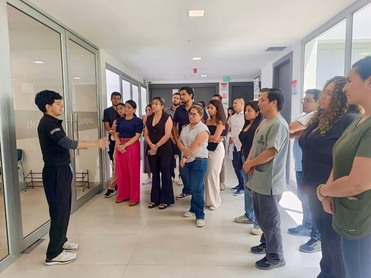 UleamEcuador's tweet photo. En el Día del Médico Ecuatoriano, el Instituto de Neurociencias de la #ULEAM realizó un Encuentro Académico Científico junto al Proyecto Manabí Saludable de la Prefectura.
33 médicos participaron en la jornada “Integración médica y Neurociencias”, fortaleciendo ciencia, vocación. https://t.co/TGXaQaRWTT
