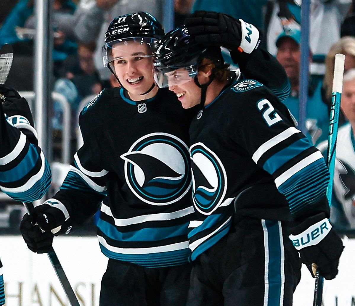 e - mily tweet media