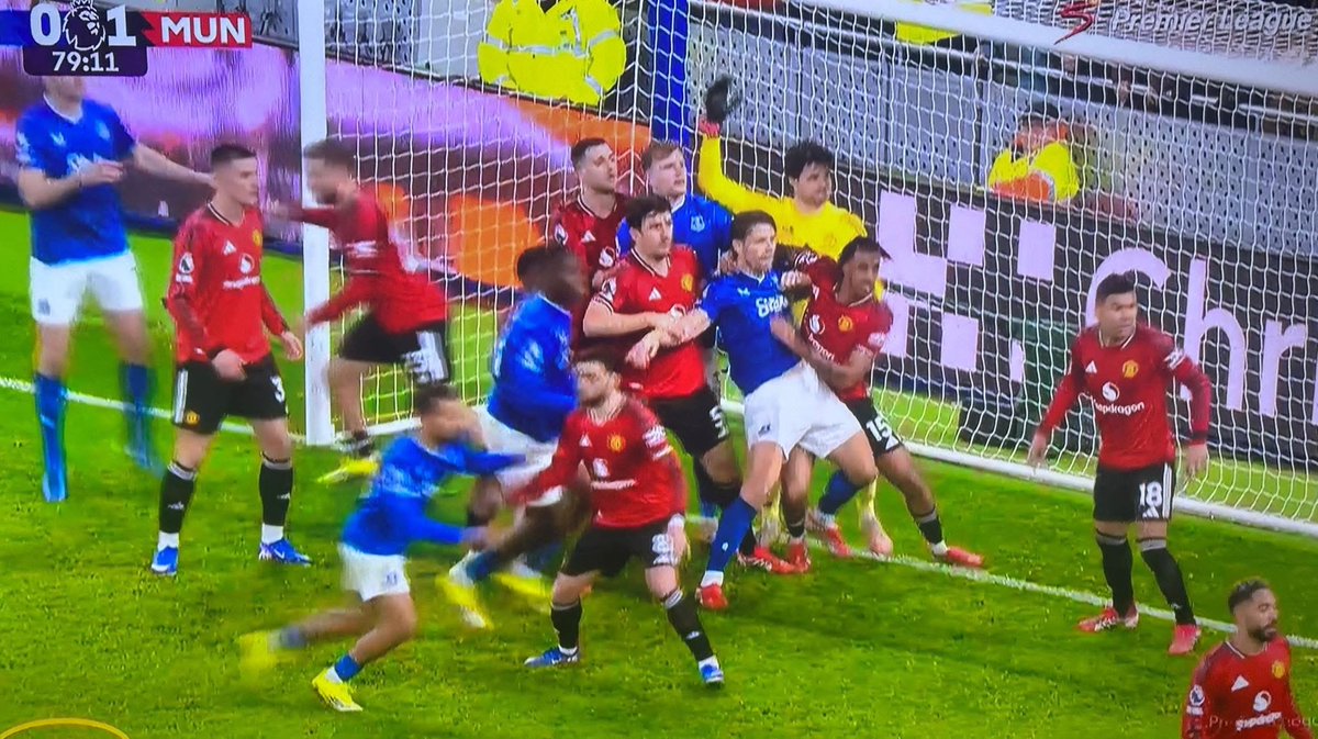 Cryuff improved Tiki-taka

Pep made it famous but guess what Arteta ball invented? 😂🫴🏽