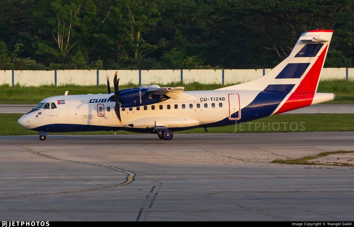 FlconEYES's tweet photo. CU-T1240 ATR de #Cubanadeaviacion Ejecutivo de las #FAR @MinfarC y mula de carga y viajeteo del @PartidoPCC.
#SantiagodeCuba-#Baseterre (StKitsyNevis) | https://t.co/aWto7iZvLr
Cód de llamada:
CUB1240 de #Cubanadeaviacion para viajes de tipo...GOZADERA
El presidente puesto a dedo y el séquito, a darlo todo a la cumbre del CARICOM. A llorar por petróleo y bloqueo.
La cumbre, ahora con más organización por Estados Unidos y menos penetración comunista.
#Now #ADSB #cuavion #Cuba #23Feb