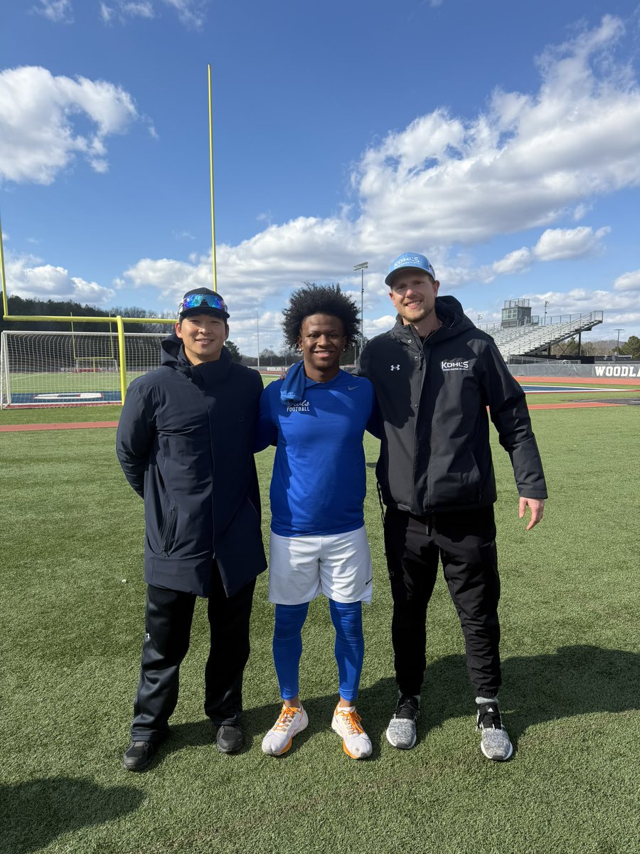 Kyle Sneed tweet media