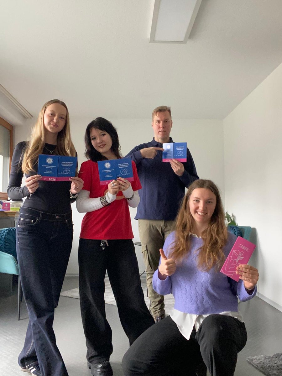 WildEmotionUlm's tweet photo. 🌟 Erfolgreicher Workshop-Tag für unser wildes Team!
Heute fand wieder einer unserer regelmäßigen Workshops für unser Personal statt – ein wichtiger Bestandteil, um unsere Mitarbeiterinnen und Mitarbeiter bestmöglich zu schulen und für ihre Einsätze  zu stärken 

#workshop #wild https://t.co/M97tU54hf3