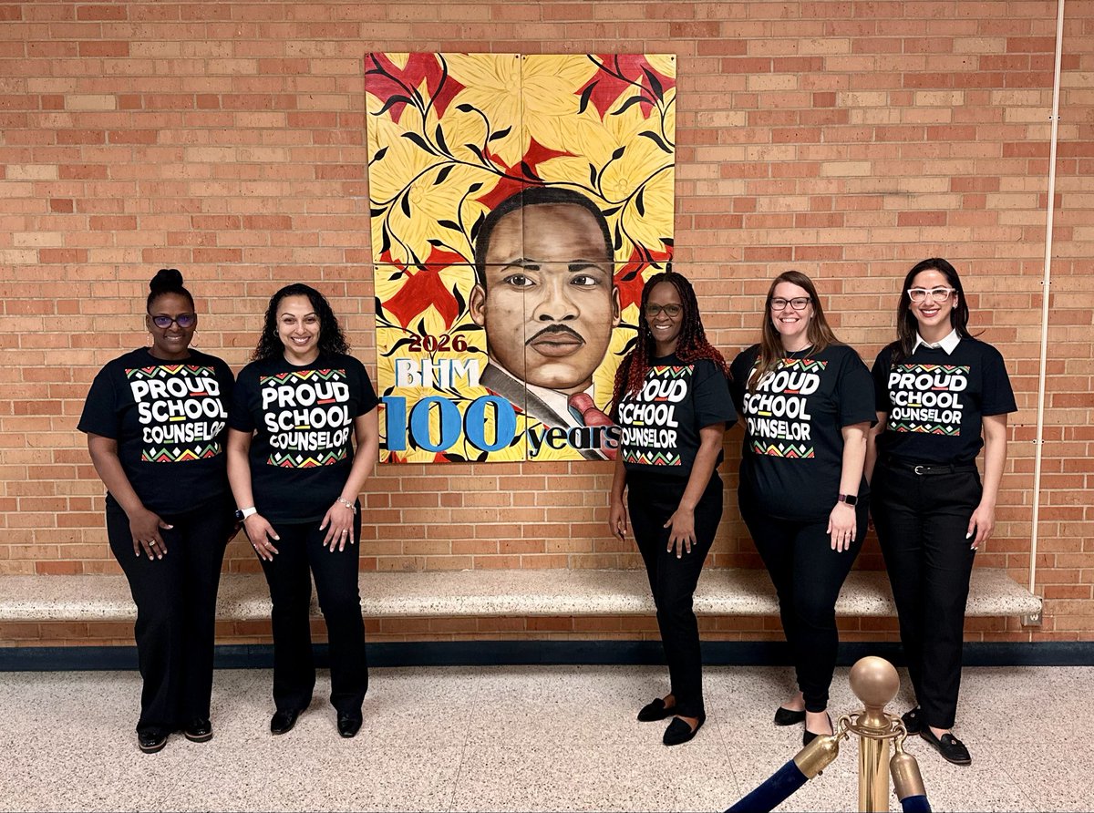 NimitzCounselor's tweet image. Black History Month: Lead the Way. 

The counselors at Nimitz High School are proudly representing their dream profession: School Counselors! We lead, empower, and inspire the next generation.
#BlackHistoryMonth #LeadTheWay #NimitzCounselors