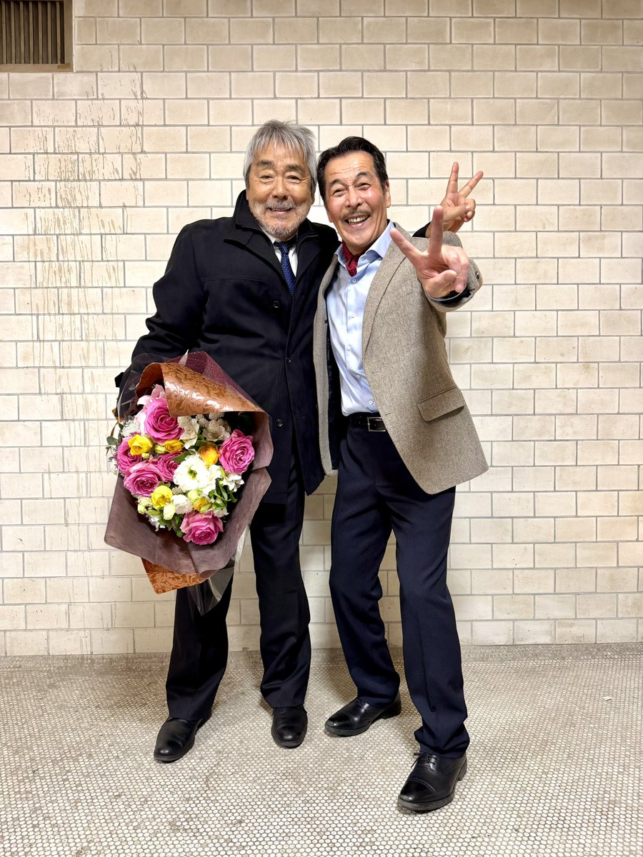 井上順 tweet media