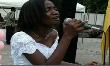 See who dey talk. 

Which Igbo man or woman go look you twice?