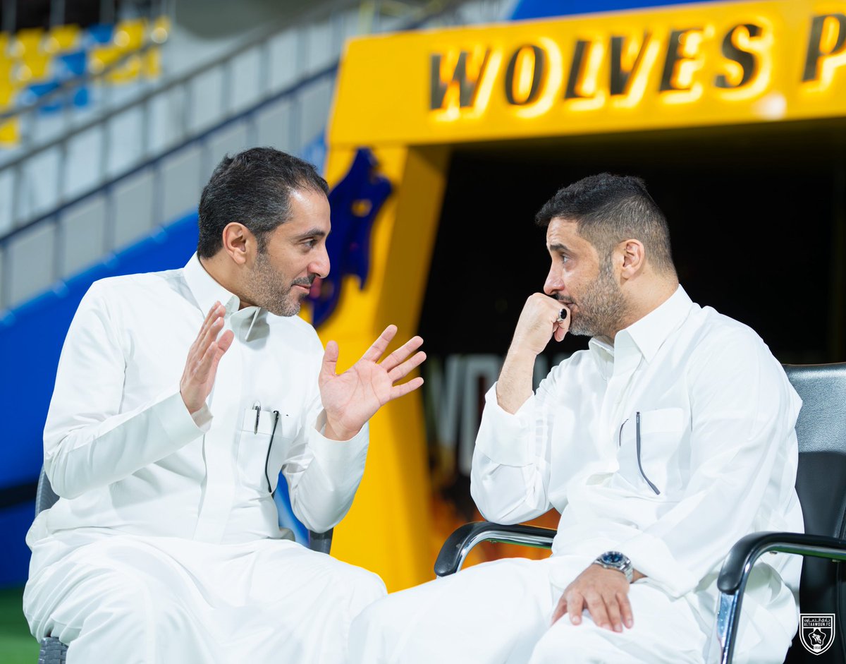 hm52525252's tweet photo. @AltaawounFC @Alawalyre 💛💛🐺🐺🐺 💛💛

#التعاون_للعوالي https://t.co/WbGNVHQplC