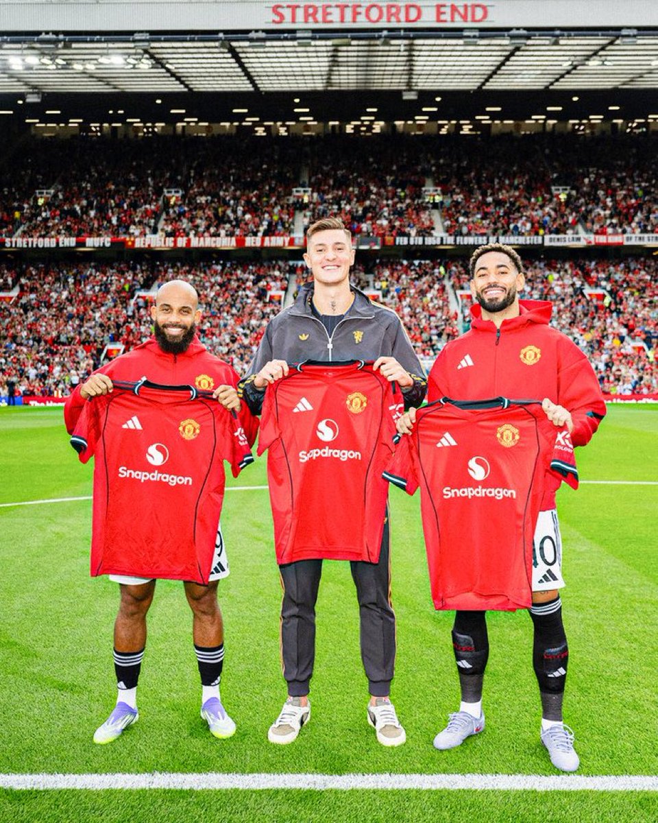 Stretford Paddock tweet media