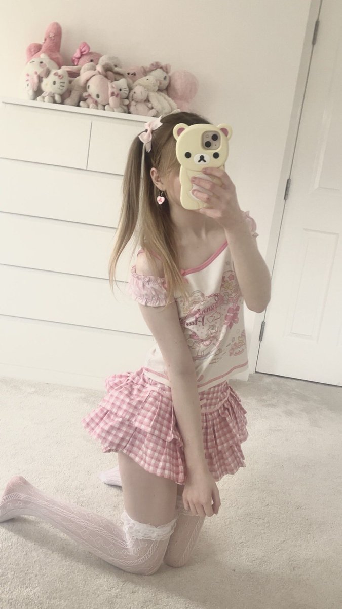 brxttydolly's tweet image. too sweet to handle ! &amp;gt;.&amp;lt;🧁#cutecore