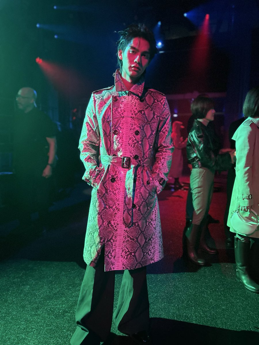 ファッション通信 tweet media