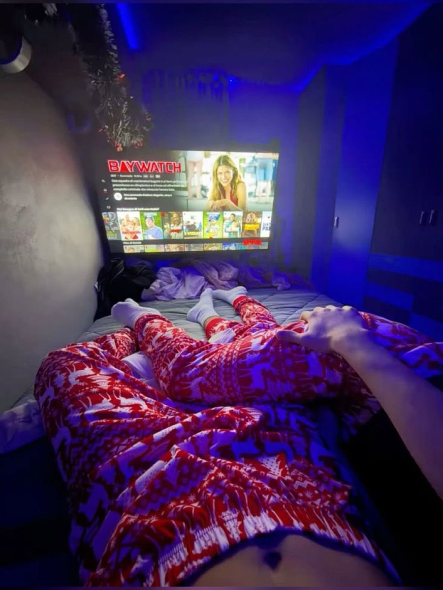 ꫂ ၴႅၴ tweet media