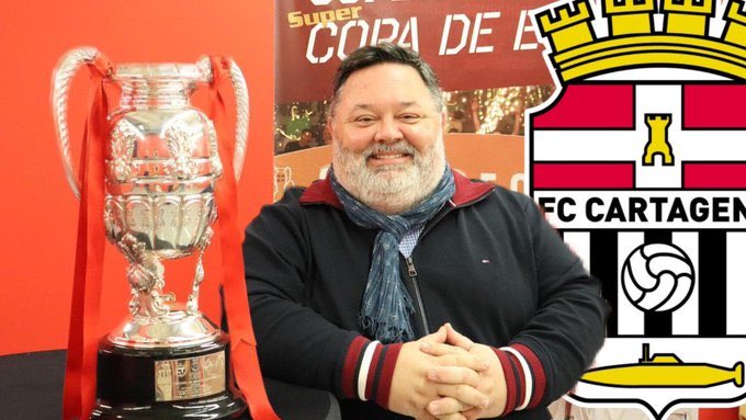 <a href="/A_Arribas5/">Alejandro Arribas</a> tienes la oficina de este señor a 500 metros del Cartagonova y en la situación en la que nos encontramos institucionalmente no veo una persona ahora mismo que nos pueda ayudar más que este señor.