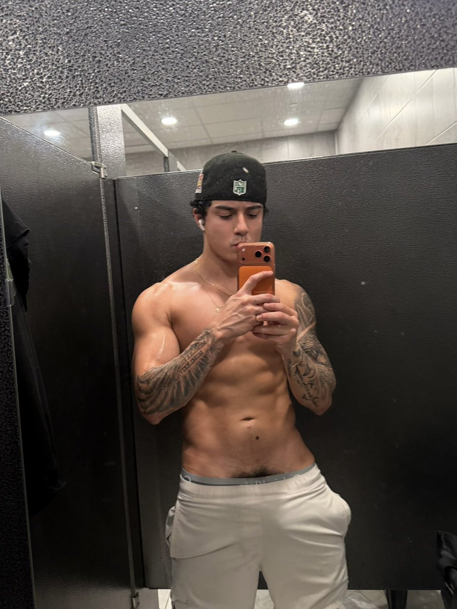 AlphaStrada's tweet photo. HOT RT game 😈🔥

5/5/5
20min
max 5 comments

LETS RUIN HIM HARD!!! https://t.co/2uhZg8LUvX