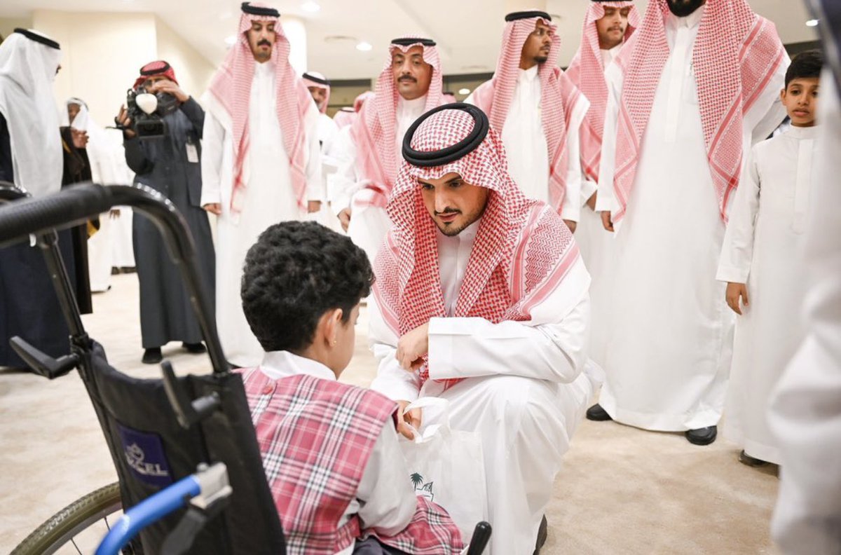 بندر آل دراج tweet media