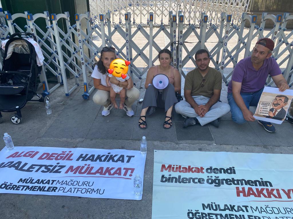 <a href="/MulakatPlatform/">Mülakat Mağduru Öğretmenler Platformu</a> <a href="/Yusuf__Tekin/">Yusuf Tekin</a> <a href="/cftcblnt/">Bülent ÇİFTCİ</a> Hak gaspı karşısında adalet susamaz. Öğretmenler haklarını istiyor.

#FBvKSP #FBvKAS Emre Yasin Kol Talisca Kerem Nene Kasımpaşa Asensio Tedesco Musaba İrfan Stoper İyikidoğdun Prenses Çağlar Forvet #OkuldaRamazanaDestek