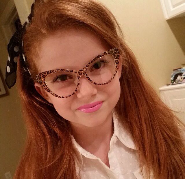 "Don't be late for study group!"🤓