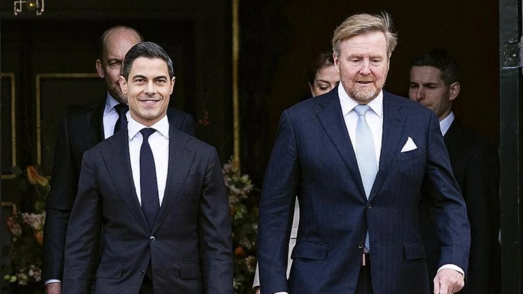 🇳🇱🏳️‍🌈 | AHORA: Rob Jetten se convierte en el primer primer ministro gay de los Países Bajos.