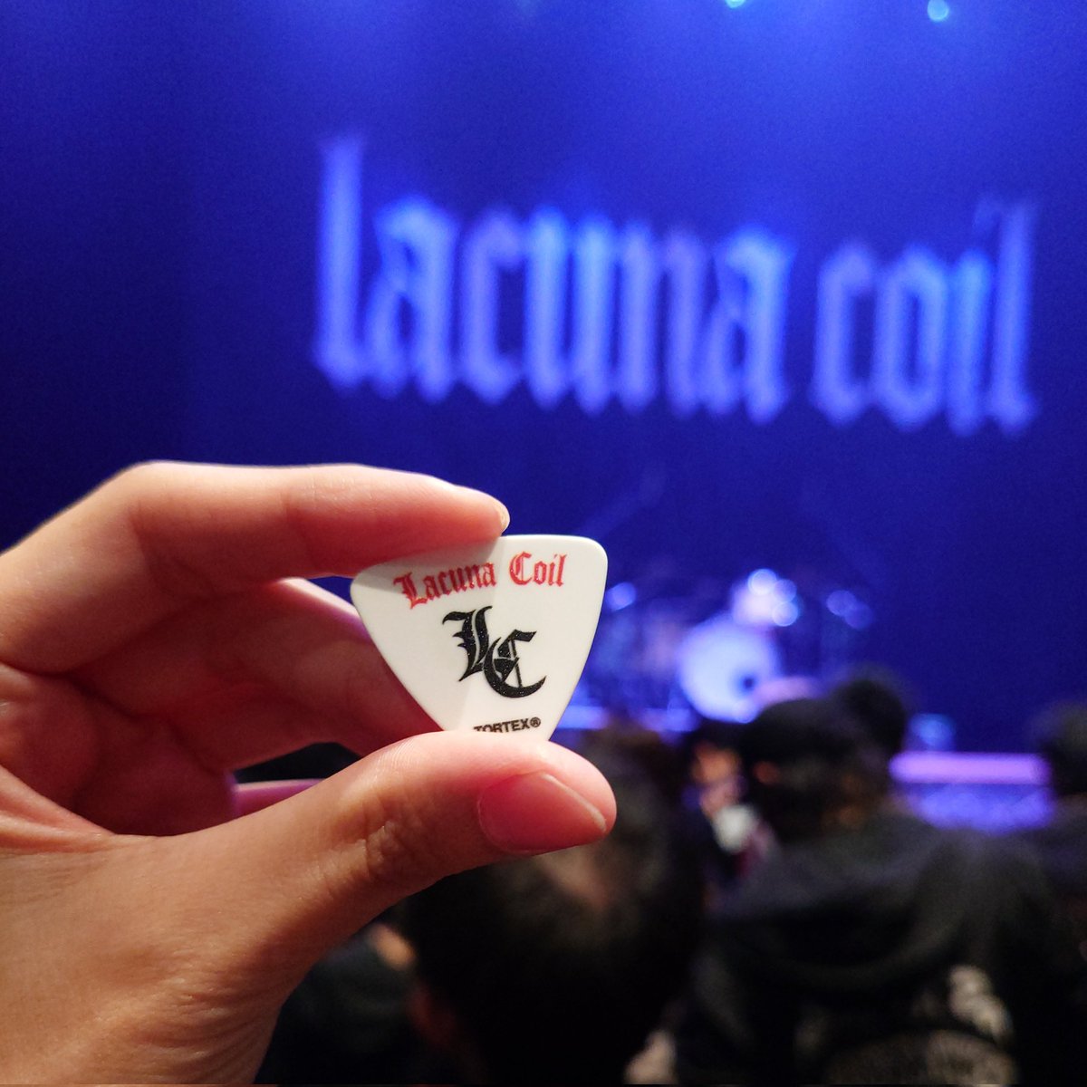 kwpanart's tweet photo. Lacuna Coil Sleepless empire tour 2026 live in japan
ในที่สุดก็ได้มาดูคอนพี่ๆสักที ประทับใจจนไม่รู้จะ​พูดยังไง
เป็นคอนที่สนุกมากกกกก❤️‍🔥❤️‍🔥❤️‍🔥❤️‍🔥 คนดกสนุก เอนจอยไปด้วยกันหมดเลย
ถ้าพี่มาแถวเอเชียอีกไม่พลาดแน่นอน ❤️‍🔥
#lacunacoil https://t.co/WksaDs6iJv