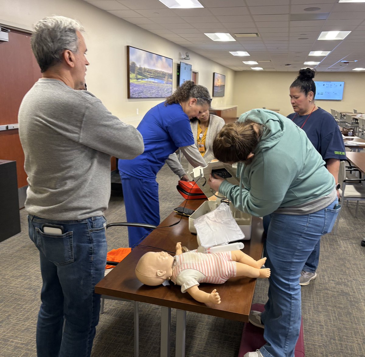 AHS Health Science tweet media