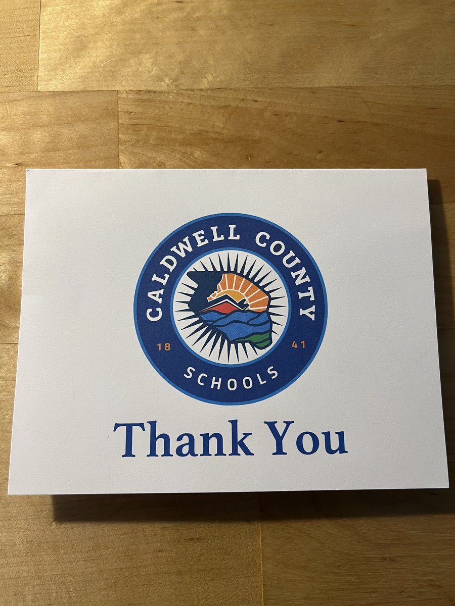 Holly Stuart tweet media