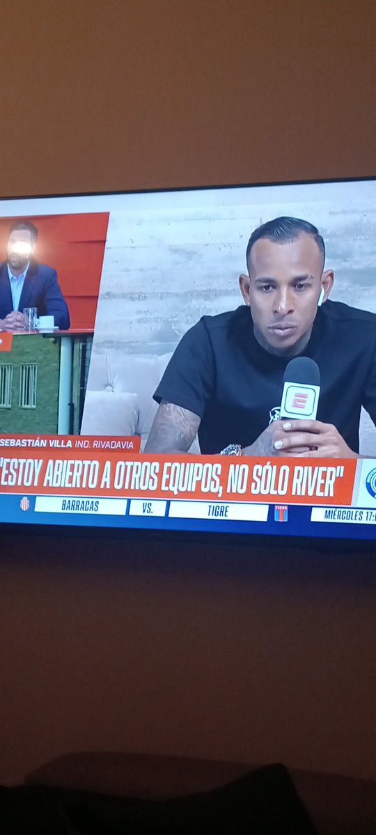 TRAIGANLO Y SALIMOS ADELANTE ...

ME DESESPERA MUCHACHOS, HAGAN ALGO, PERO TRAIGANLO