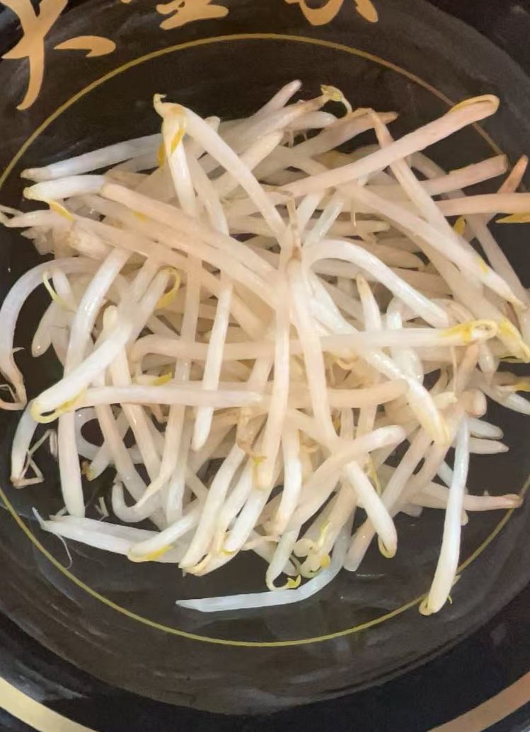 本日のフォロワーサービス🈂️ 【もやし】をご提供致します フォロワー