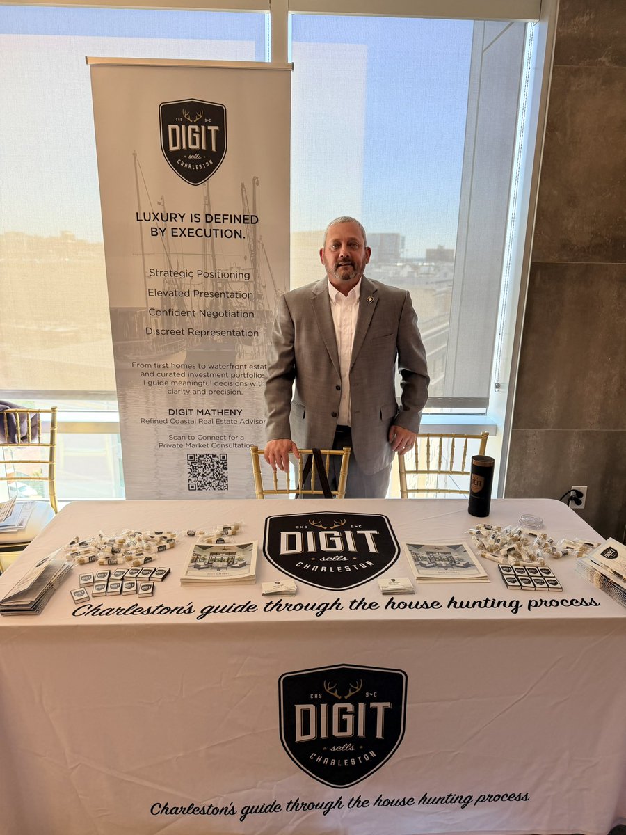 digitrm's tweet photo. Great connecting with so many incredible professionals today at the @HarbourClubCHS Business Expo.

Thank you to everyone who stopped by my booth, shared conversations, and allowed me to be part of your real estate journey and business story. Grateful for this Charleston community.

#DigitSellsCharleston #DigitDifference #CHSRealtor #CharlestonRealEstate #HarbourClubCharleston #BusinessExpo #CharlestonSC #Networking #CommunityConnections #LuxuryRealEstate