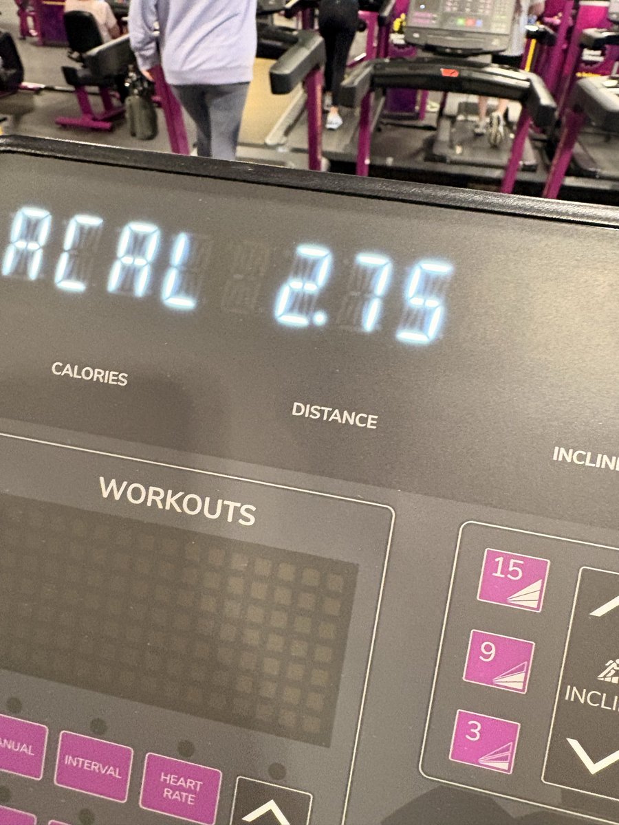 DummScience tweet media