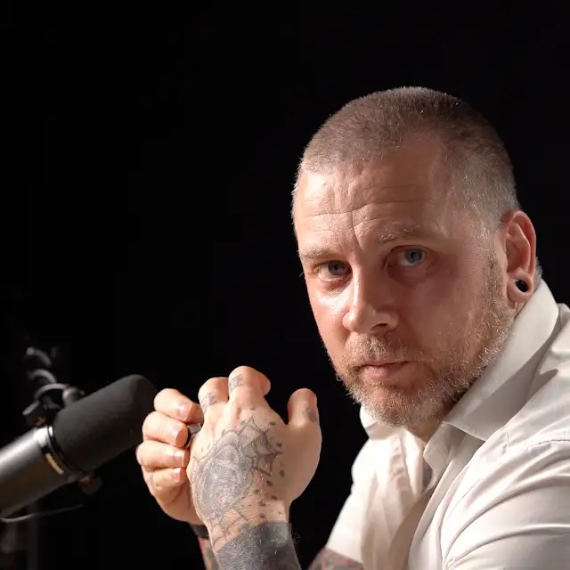 Grimdark Magazine tweet media