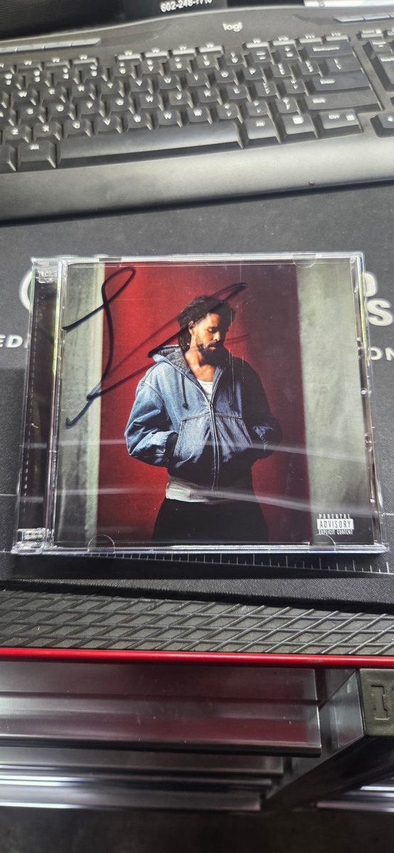 steven_kte's tweet image. I get a call from my dad at work. I didn’t believe him until he sent me this 😂