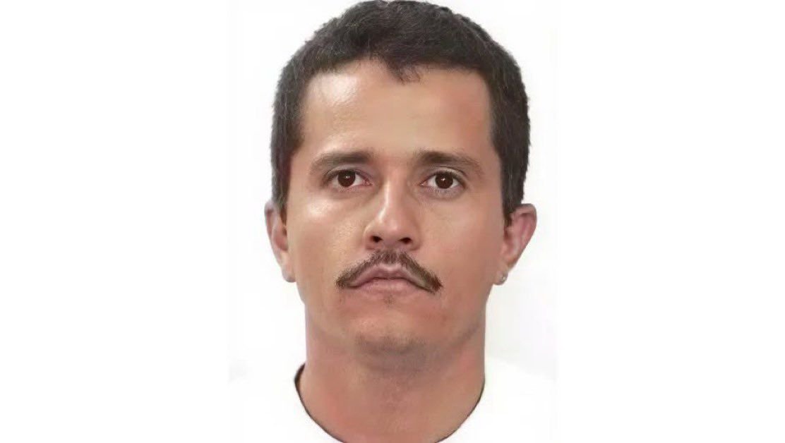 Kamel_C5's tweet photo. @marcelramirezrh Un parecido impactante enciende las redes sociales: circulan fotografías que comparan los rasgos del líder del cártel mexicano "El Mencho" y el primer ministro qatarí, Mohammed Al Thani. https://t.co/ZsltT9nb1c
