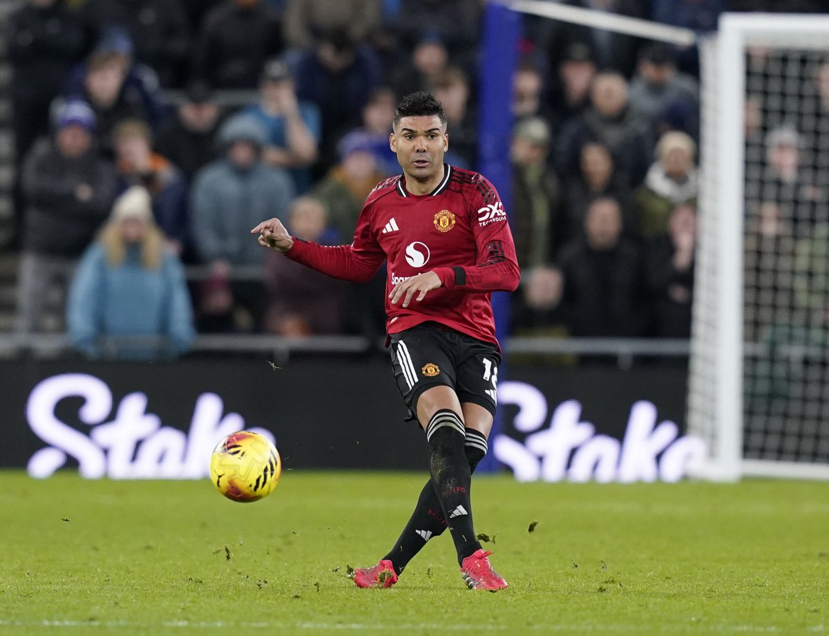 Best gift on this special day !!!! Come on <a href="/ManUtd/">Manchester United</a> !! 🔴