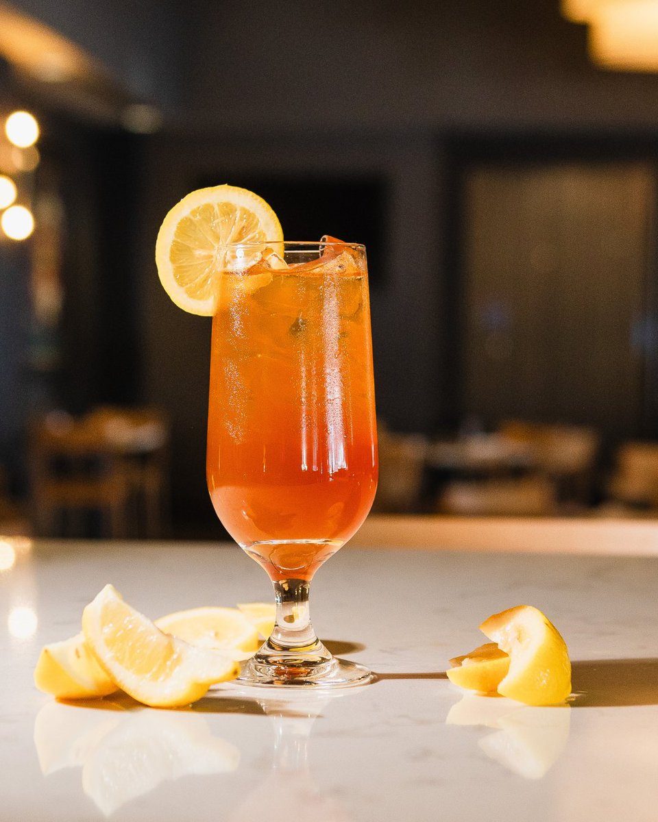 Hilton Vancouver Airport tweet media