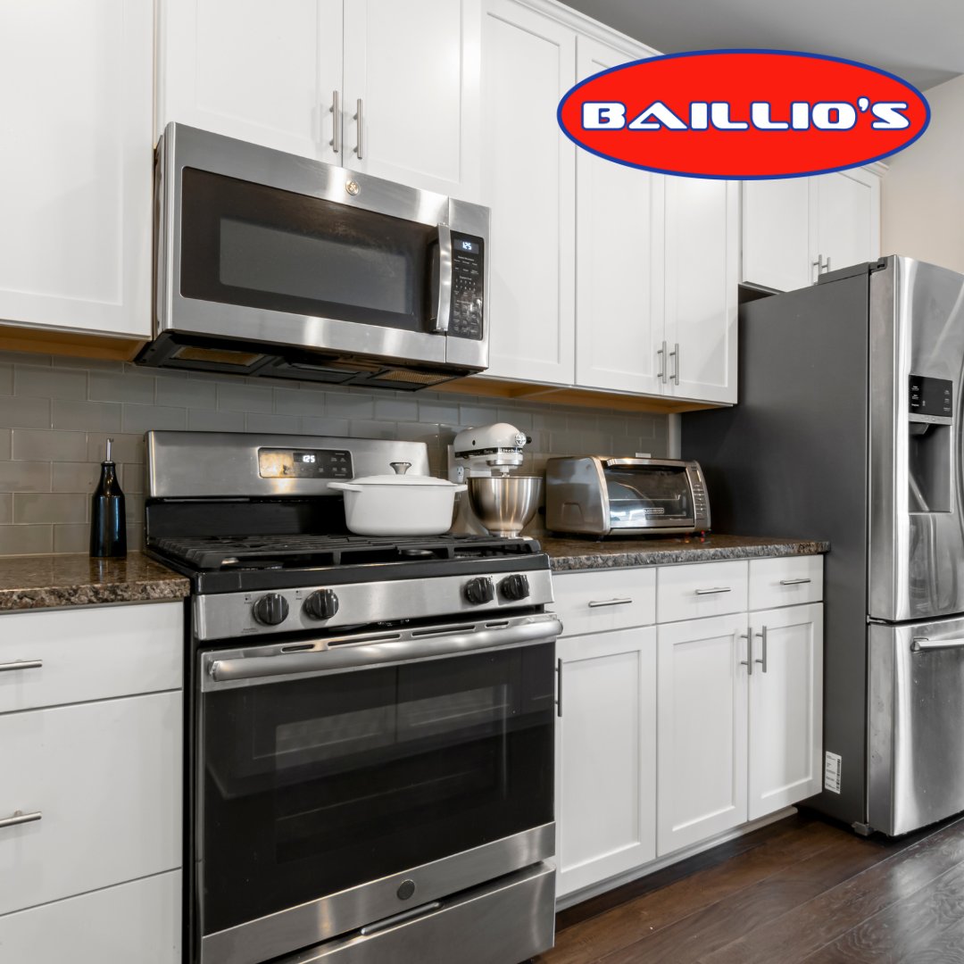 Baillios's tweet photo. Upgrade your kitchen with appliances from Baillio’s. From refrigerators to ovens and more, our high-quality selection helps you create a modern and functional kitchen for every cooking need. Shop our appliances today. https://t.co/7TgvhCIiAW https://t.co/Vwo7oIXnIn