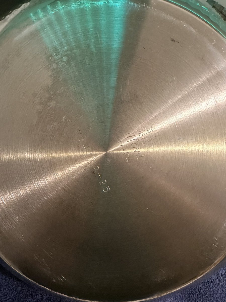 Who got the frying pan cleaning method baking soda aint cutting it no more on the daily driver