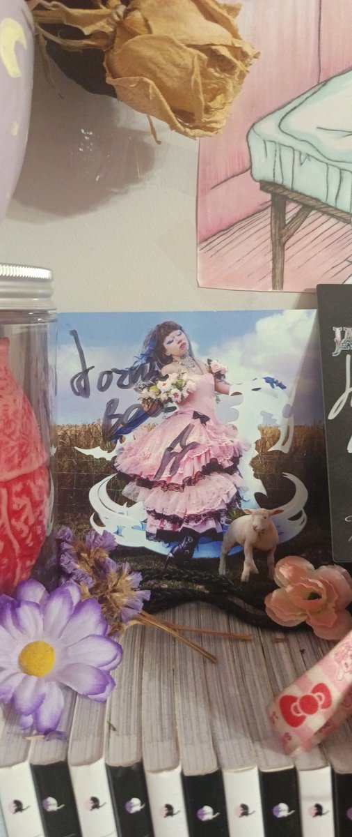 ok not late in my timezone yet
Happy 2nd Annviersary to my favourite album everyone go listen to Traumatic Livelihood rn