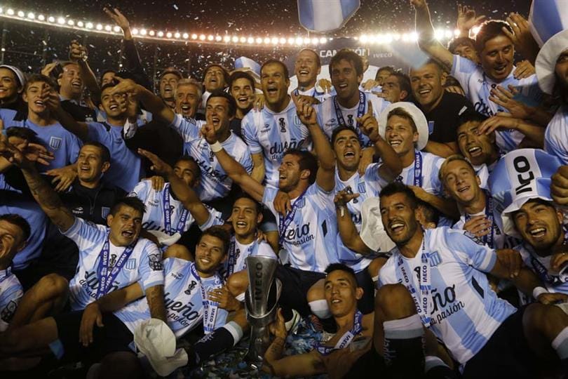 aprovecho el momento para recordarle al público que el último torneo serio jugado en este país lo ganó el PIJUDÍSIMO racing club de avellaneda