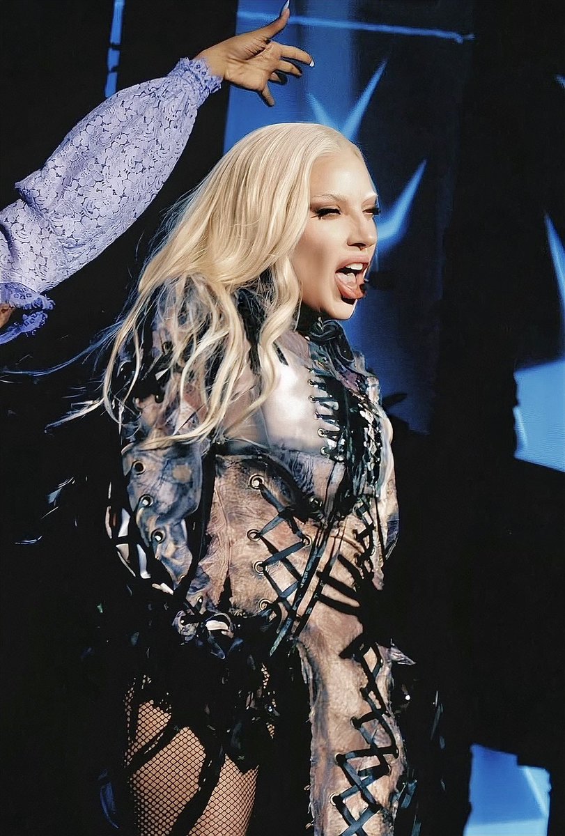 𝐆𝐀𝐑𝐃𝐄𝐍 𝐎𝐅 𝐌Ɐ𝐘𝐇𝐄𝐌 tweet media