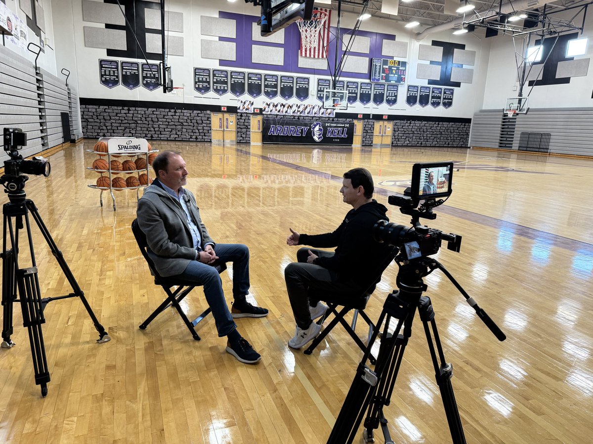 JTBahakelSports's tweet photo. Big thanks to @MikeCraft10 and @TheBradenSuggs of @AKbasketball for their time today.  Interviews will be out next week on Varsity Spotlight on @WCCBCharlotte @BahakelSports https://t.co/z4O9zdodGk