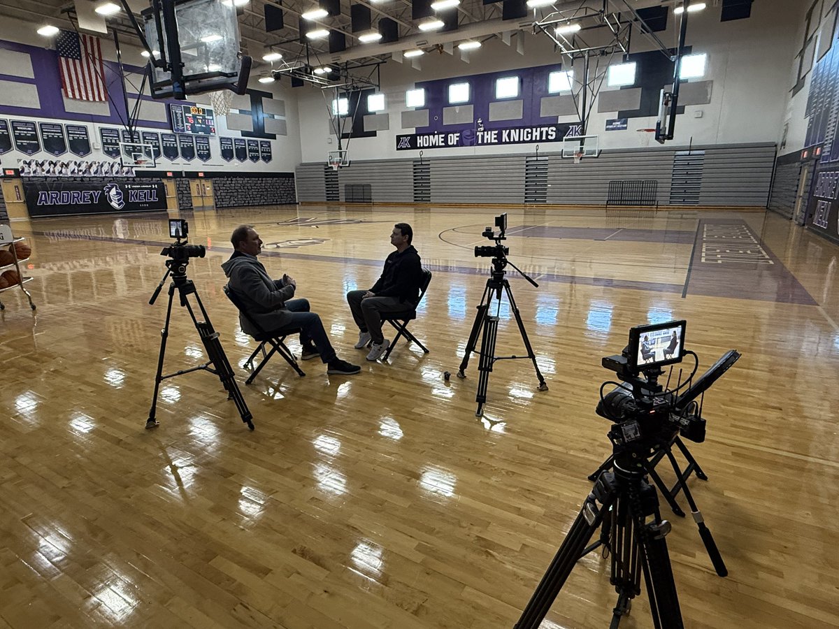 JTBahakelSports's tweet photo. Big thanks to @MikeCraft10 and @TheBradenSuggs of @AKbasketball for their time today.  Interviews will be out next week on Varsity Spotlight on @WCCBCharlotte @BahakelSports https://t.co/z4O9zdodGk